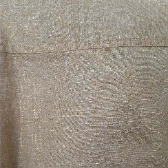 Lilly Pulitzer Sea View Metallic Button Down 
Gold Foiled Sandbar X Resort White - Picture 5 of 9